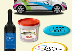 Spausta ant drabuži?, drob?s, magnet? ir verslo dovan?